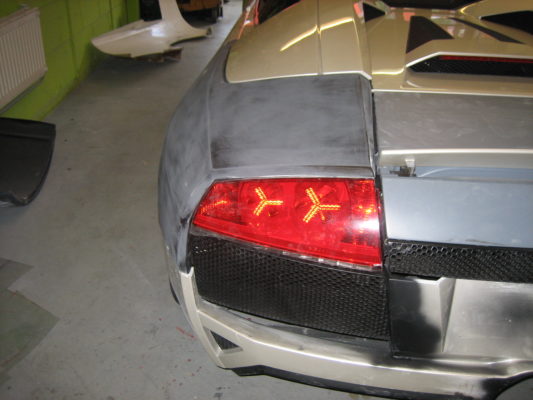 exclusieve auto schade lamborghini carbon