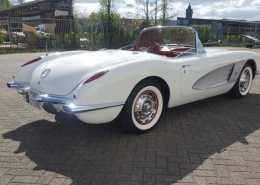 Polyester reparatie polyester auto Corvette C1