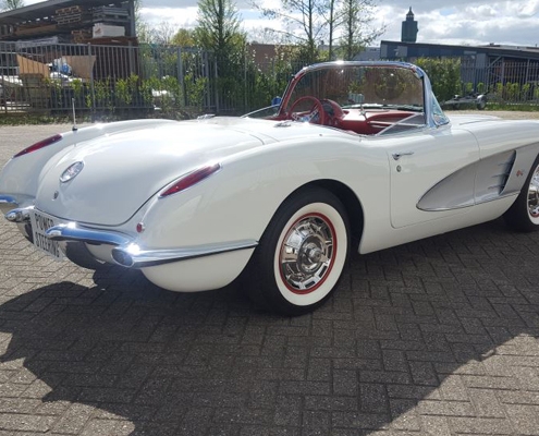 Polyester reparatie polyester auto Corvette C1